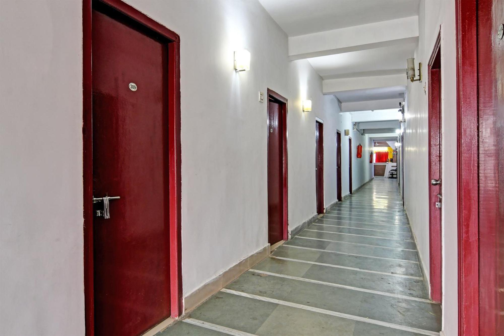 Hotel O Red Rose Near Noapara Metro Station Kalkutta Kültér fotó