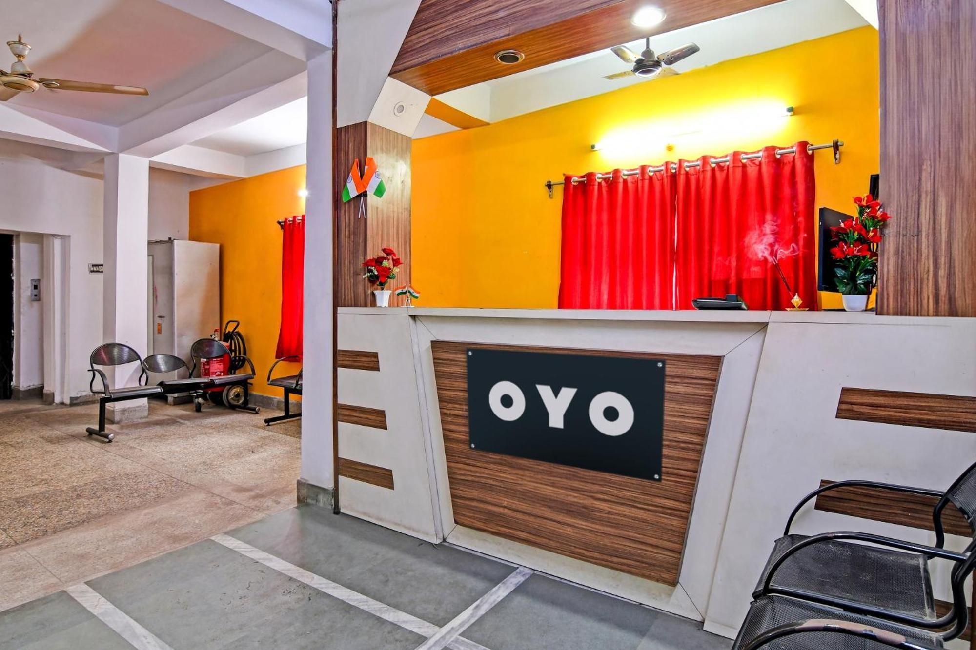 Hotel O Red Rose Near Noapara Metro Station Kalkutta Kültér fotó